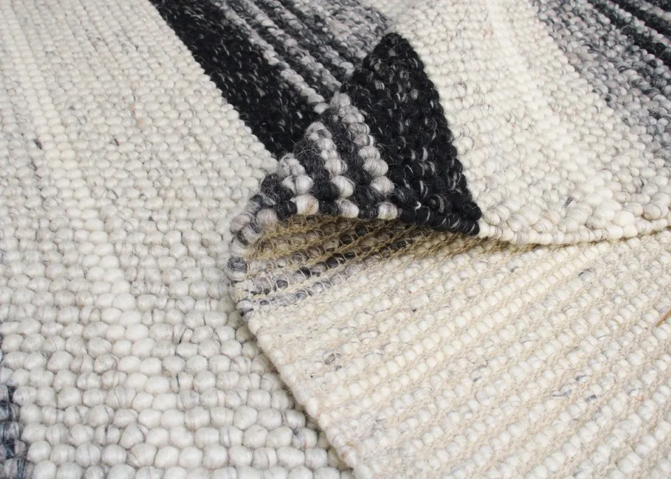 Monochrome Ombre Stripes detail 3